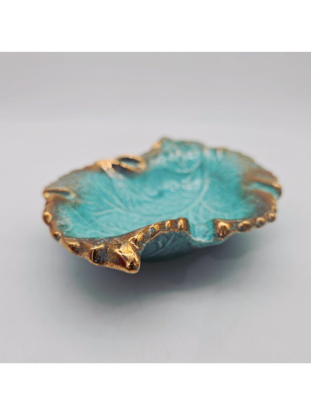 Leaf-Shaped Ceramic Ashtray Turquoise Gold Accents California Pottery 8x6 - Picture 4 of 8